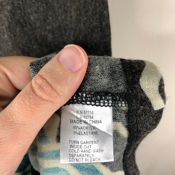 Papillon Grey Capsleeve Floral Cowl Neck Dress - Picture 3 of 6